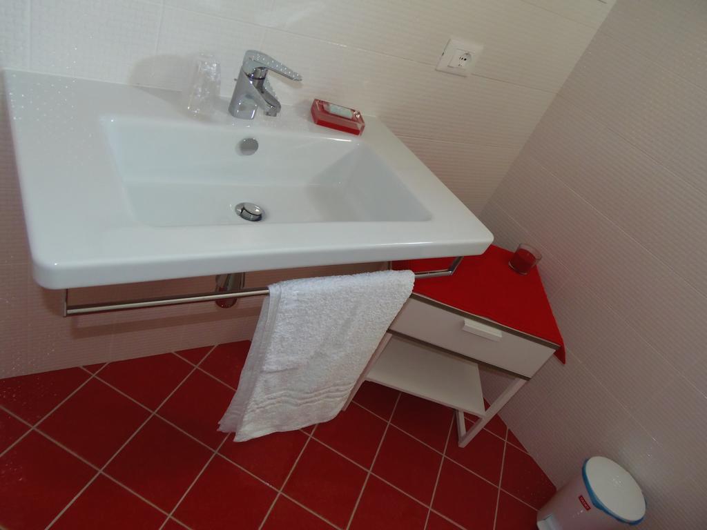B&B Luiro 卡斯泰拉内塔 客房 照片
