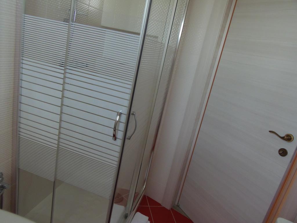 B&B Luiro 卡斯泰拉内塔 客房 照片