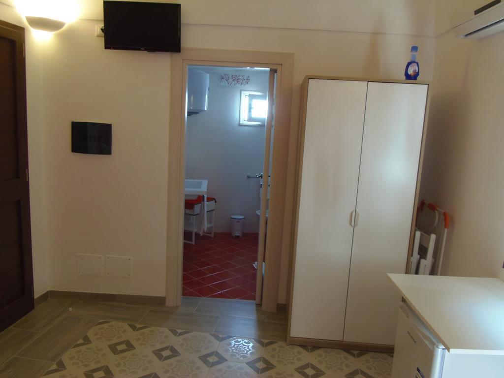 B&B Luiro 卡斯泰拉内塔 客房 照片
